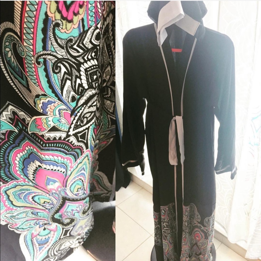 🕶 Custom Design Pucci Inspired Print Abaya